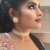 Elegant-women-in-white-saree-wearing-white-rosegold-sleek-elegant-FineQuality-Pearls-choker-necklace01