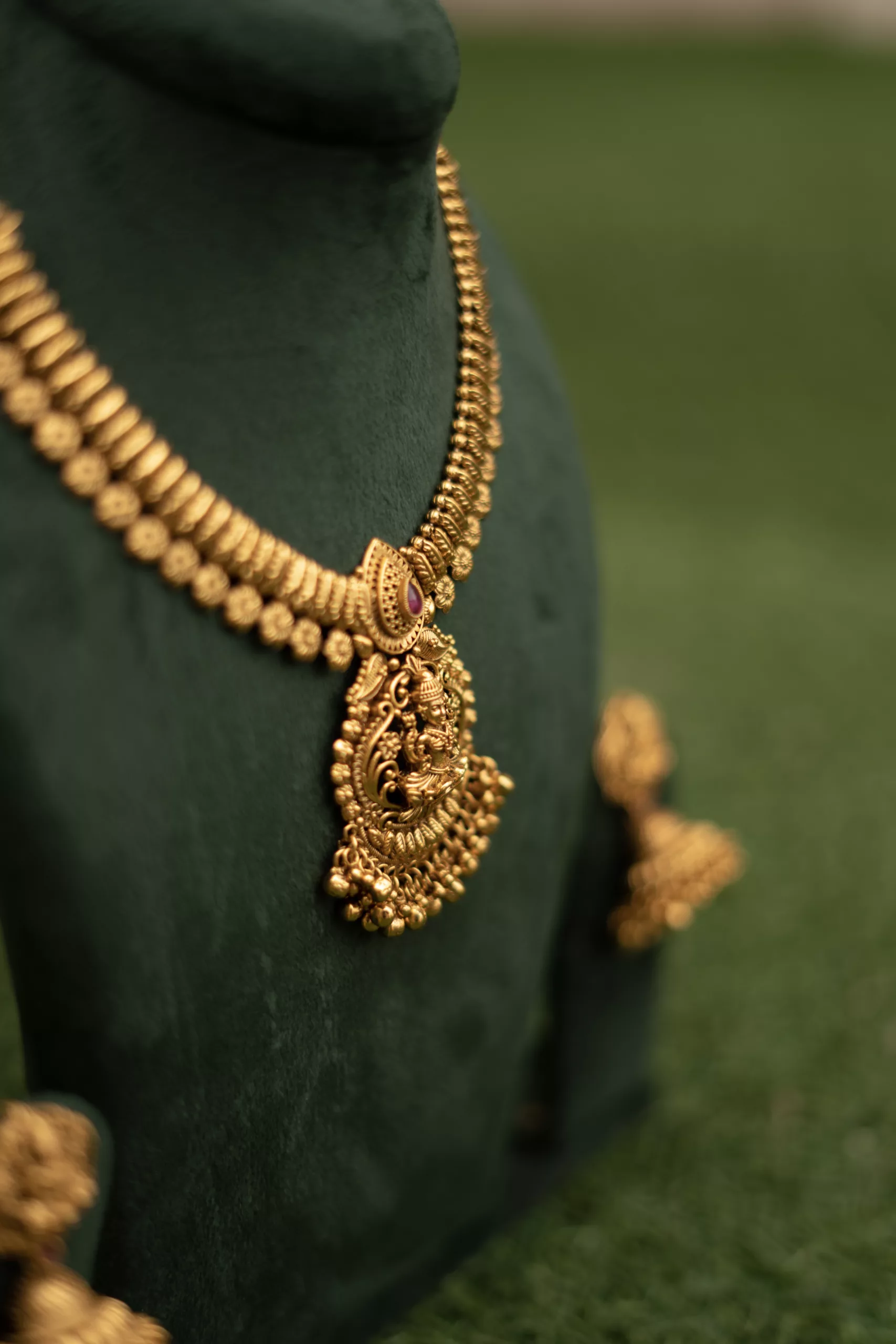 Gold Plated Handcrafted Regal Laxmi Motif Choker Set