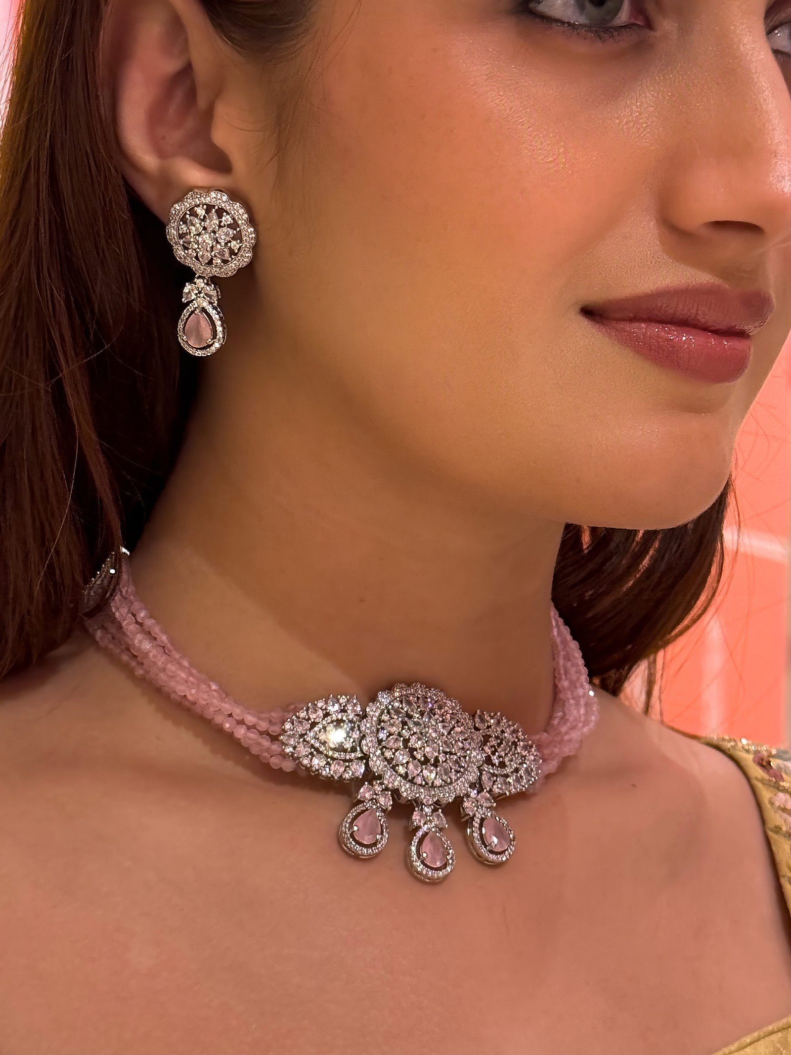 Zircon-Adorned Pink String Choker Set