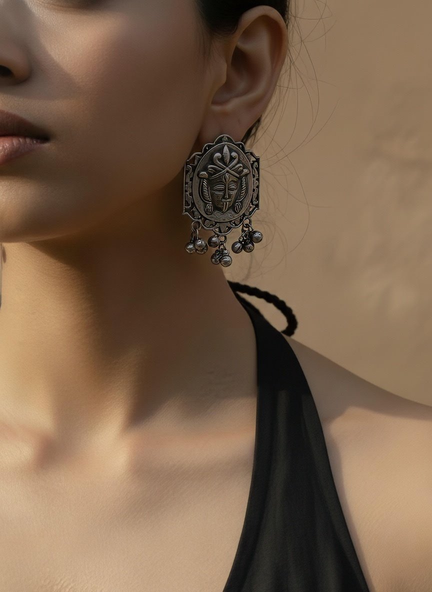 Silver Choker Necklace Set with Carved Face Motif & Bead Detailing