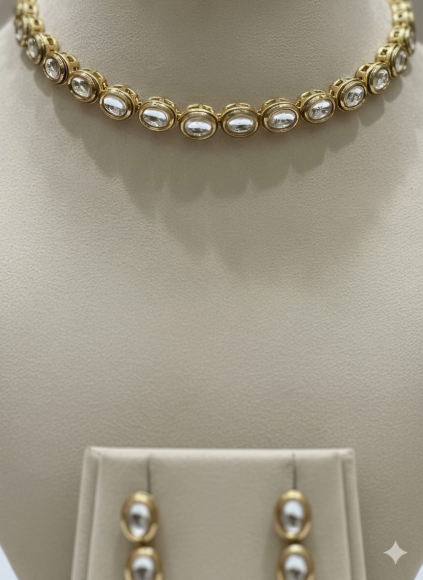 Golden Aura Oval Gemstone Choker Set